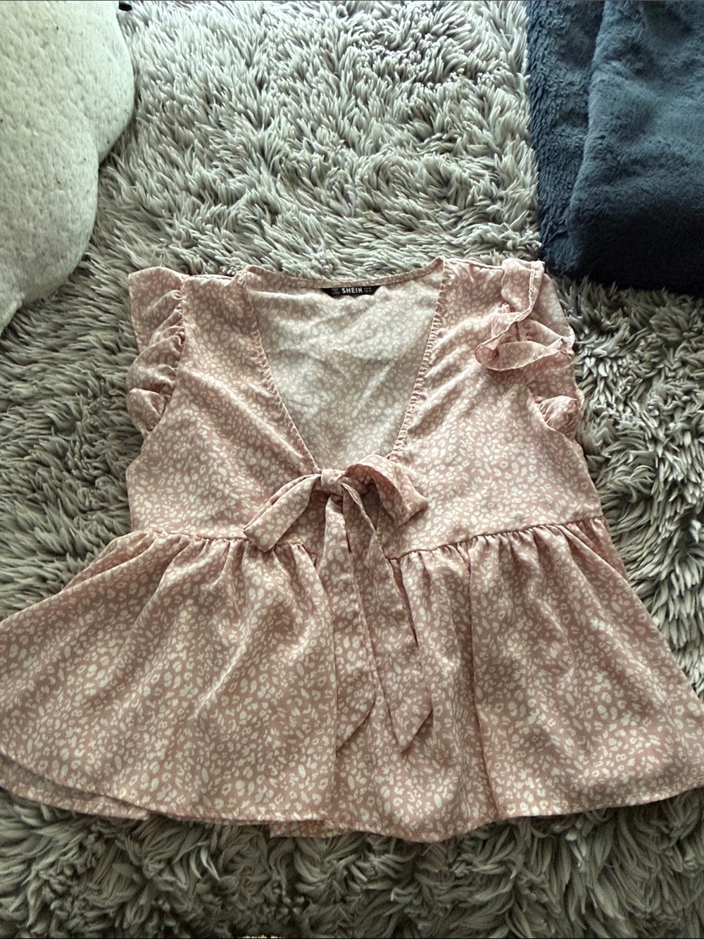 SHEIN Blush Leopard Tie-Front Ruffle Peplum Top